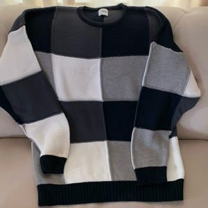 Zara L knitted sweater l/s like new